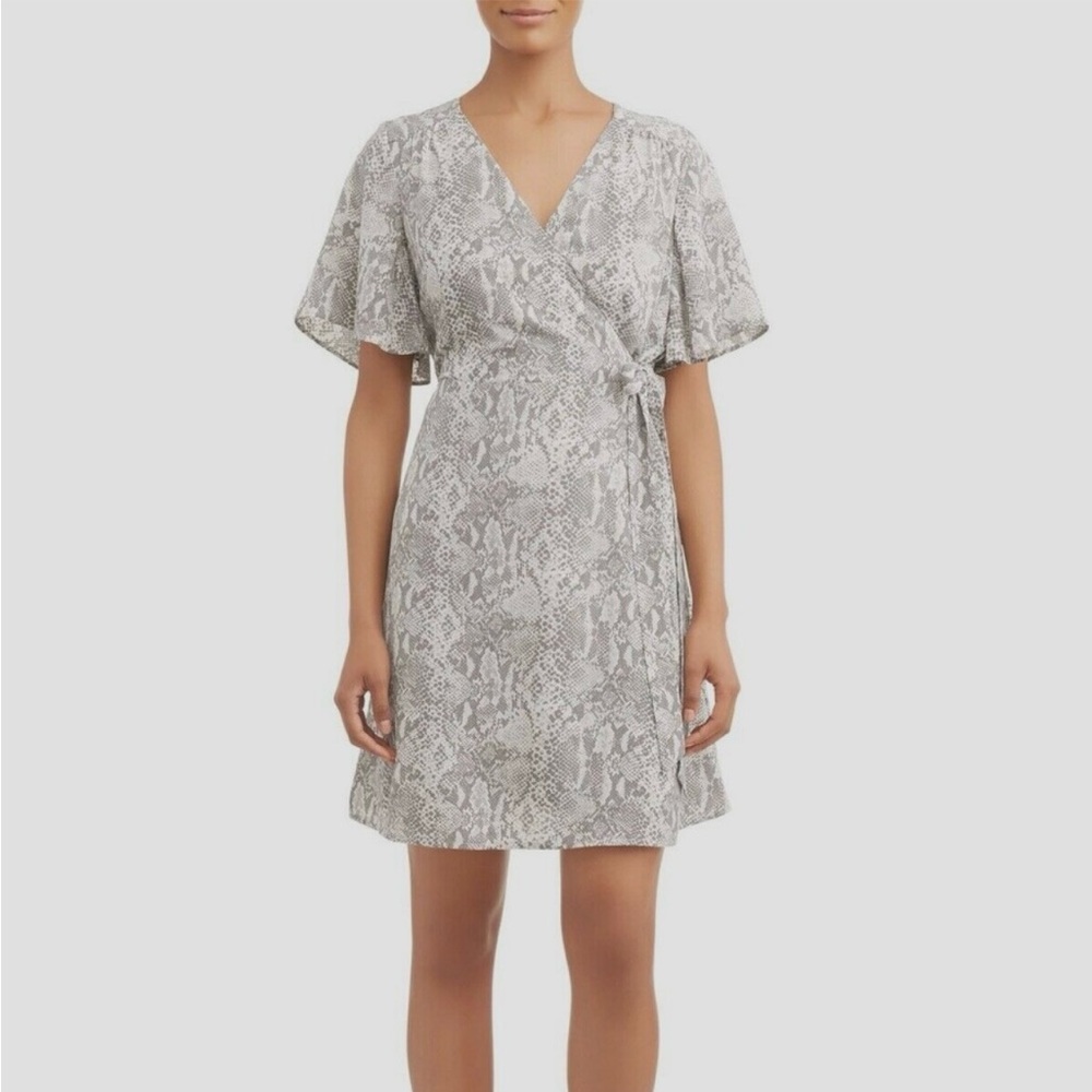 Time and Tru Woven Wrap Dress, Snakeskin Print, Size Medium